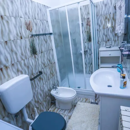 Dolores Appartement *