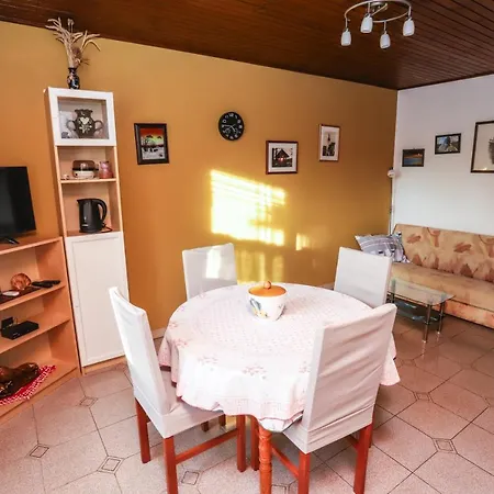 Apartment Dolores Porec